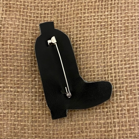 Beaded Cowboy Boot Brooch Turquoise w/Dangling Beads - Picture 5 of 9